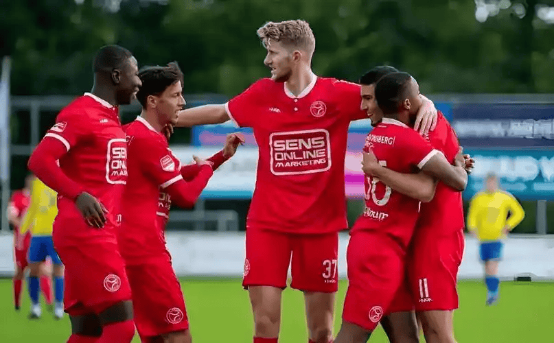 意甲焦点战：国际米兰VS热那亚，榜首与中游的激烈碰撞